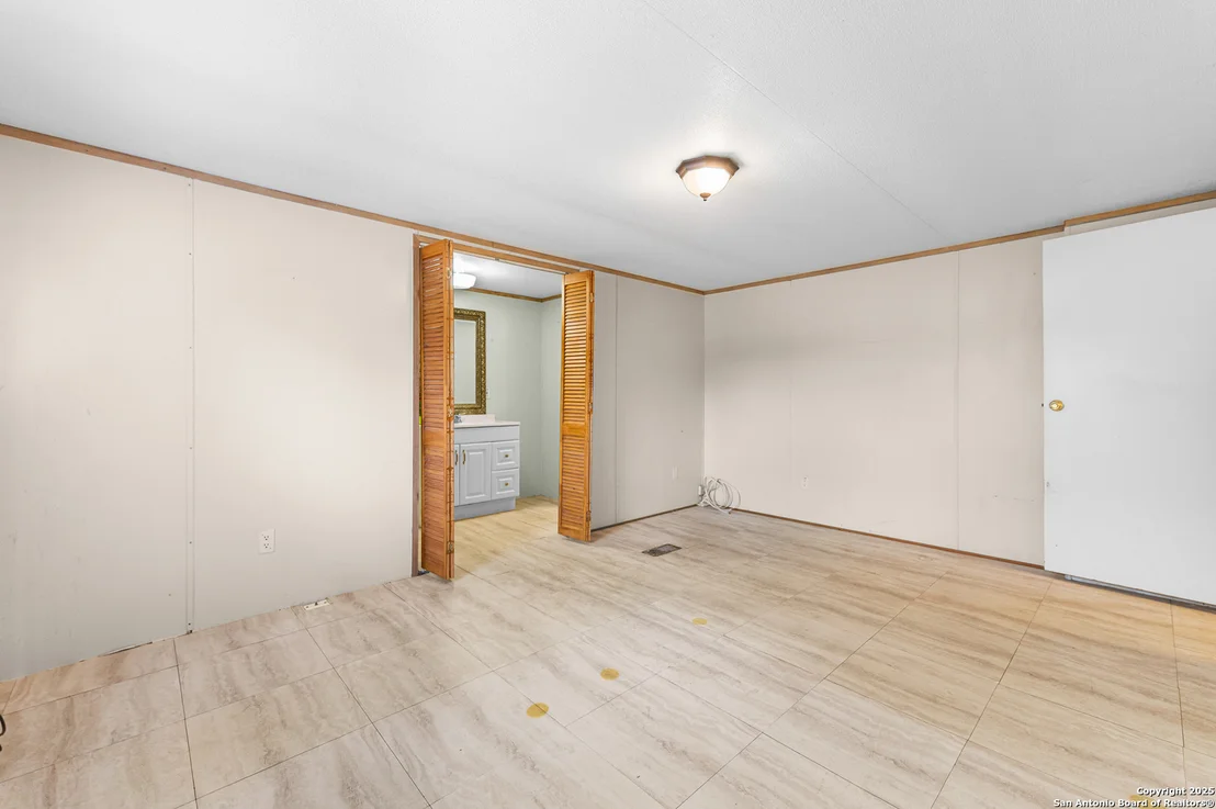 Photo of 23103 Grand Spg