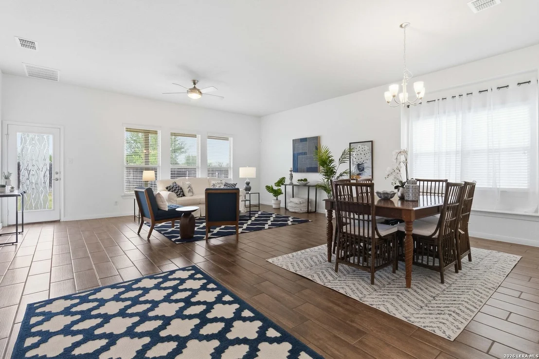 Photo of 5630 Meadow Sky