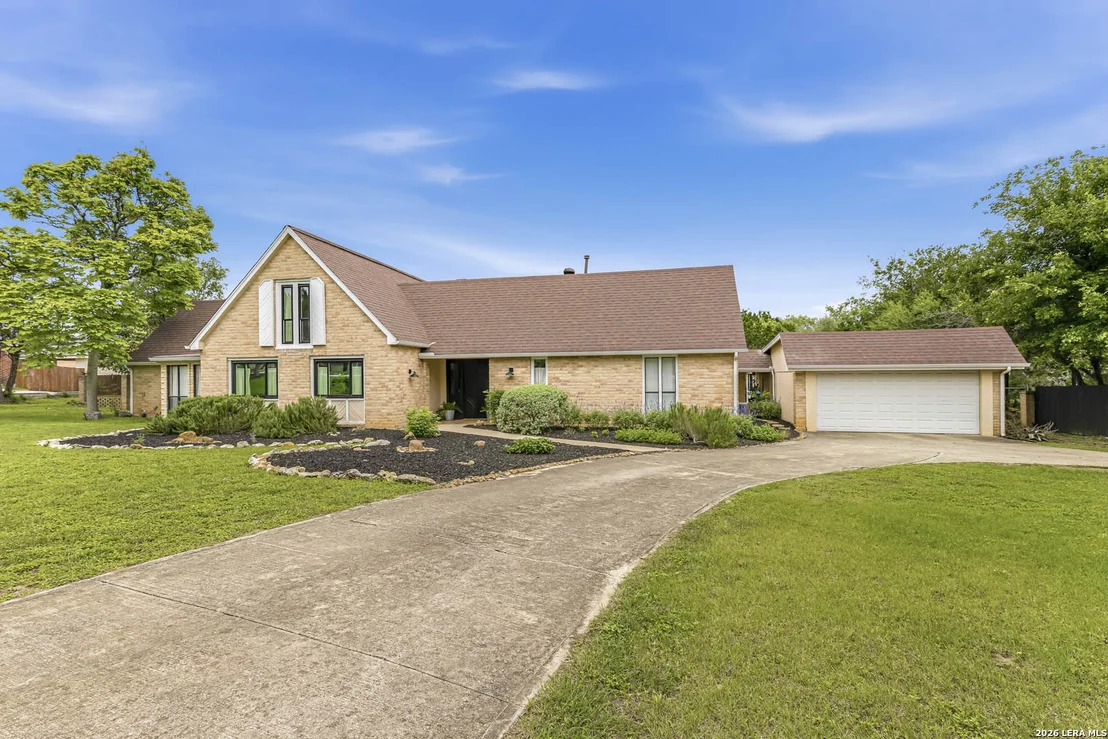 Photo of 8433 Oak Thicket