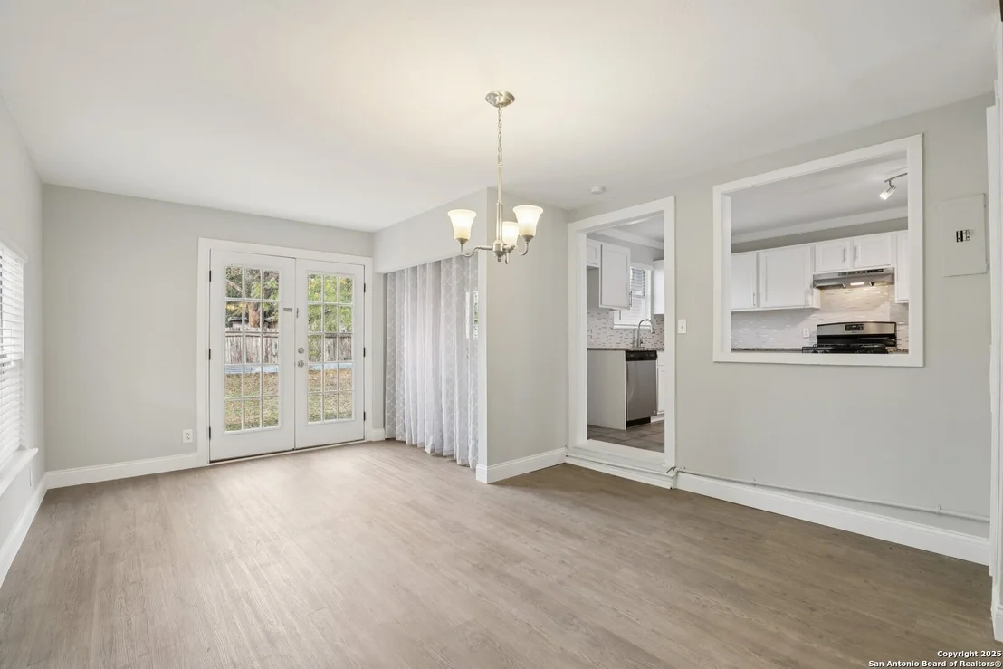 Photo of 2207 Ramona