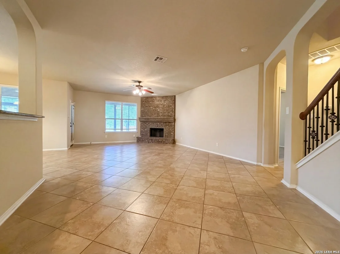 Photo of 6941 LAURA HTS
