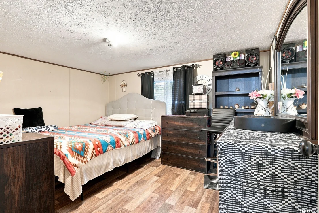Photo of 735 PARK ST