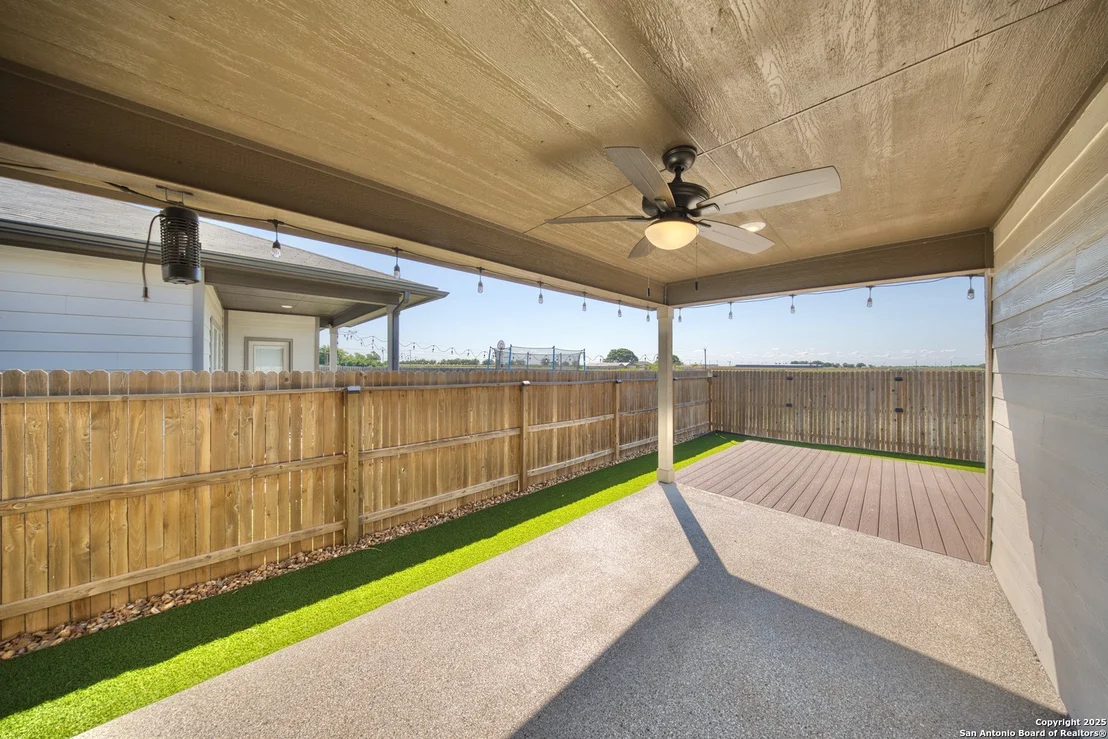Photo of 752 Clara Park