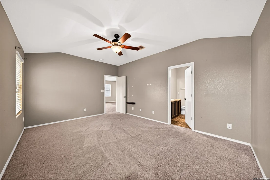 Photo of 4619 HEATHERS CROSS