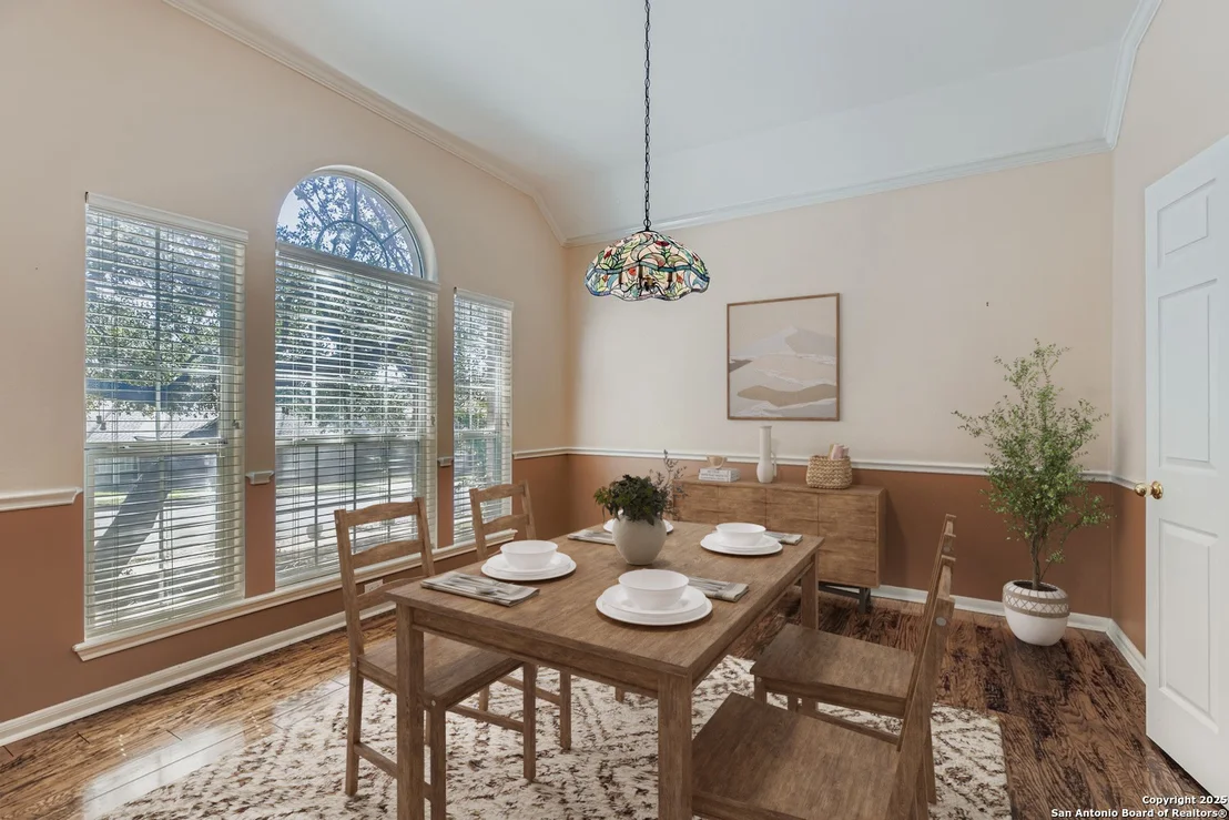Photo of 1111 Crystal Spring