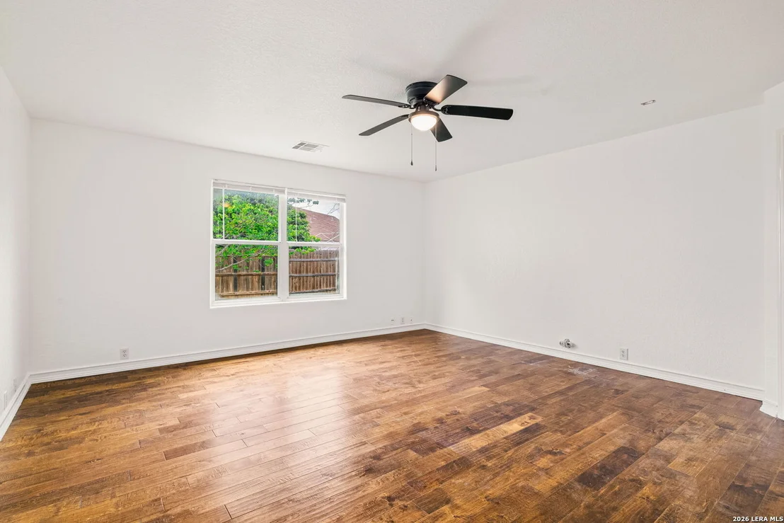 Photo of 9027 Timber Laurel