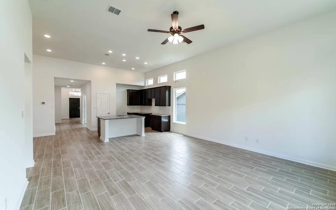 Photo of 4881 Knox View