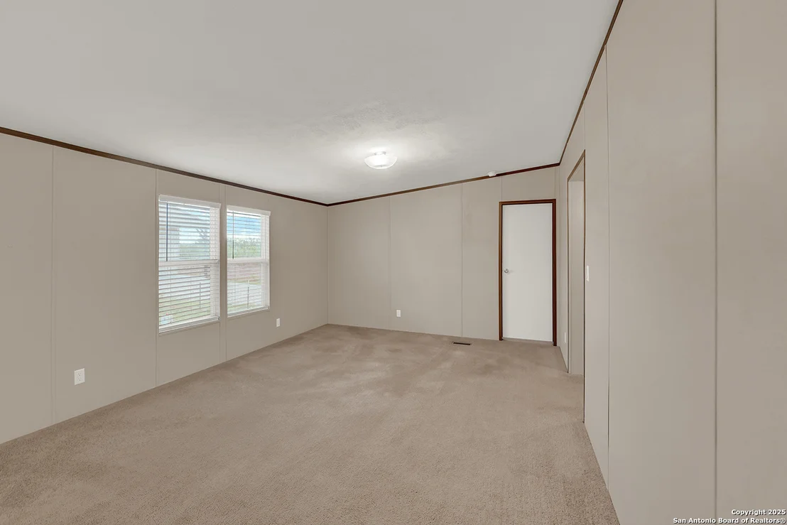 Photo of 1640 WOSNIG RD