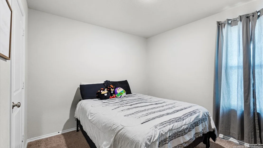 Photo of 4142 VOLCANO WAY