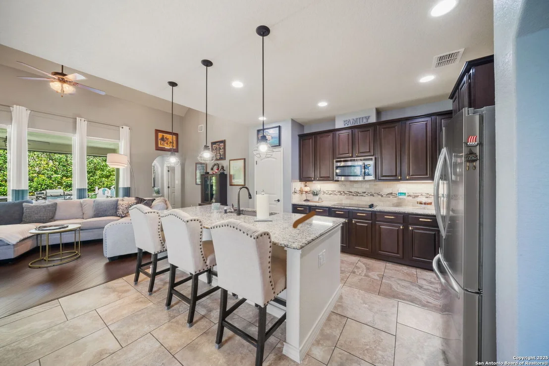 Photo of 505 Saddle Hill