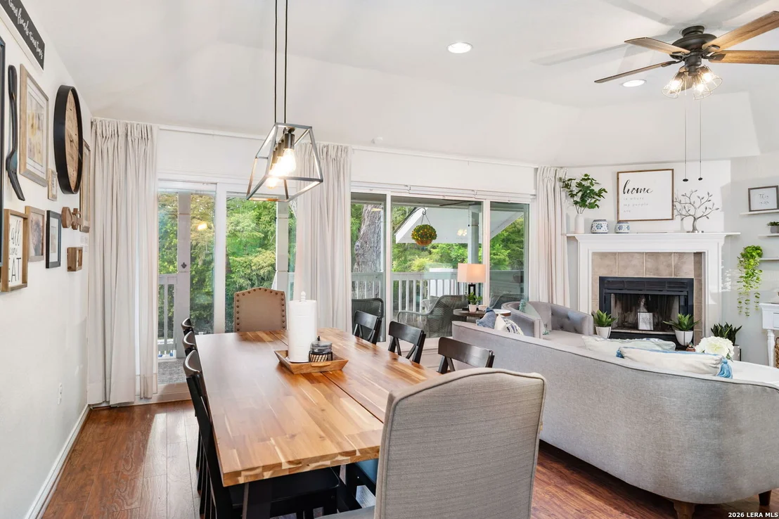 Photo of 34 river oak