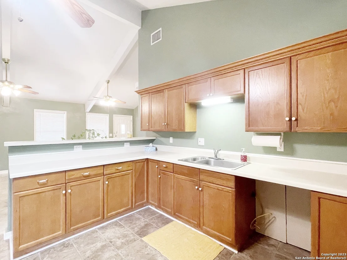Photo of 1722 COUNTY ROAD 676