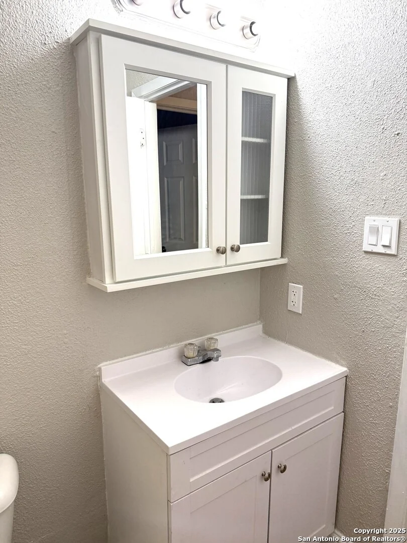 Photo of 1212 fairview