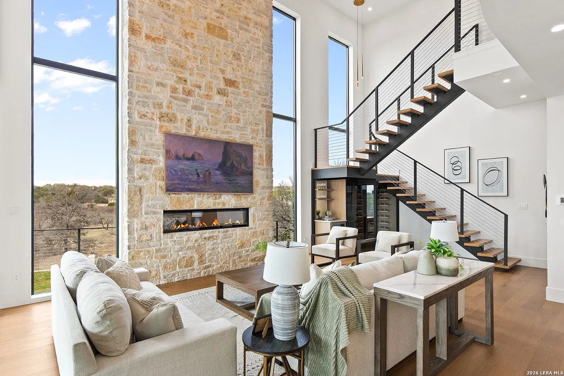 Photo of 104 S Tower Drive