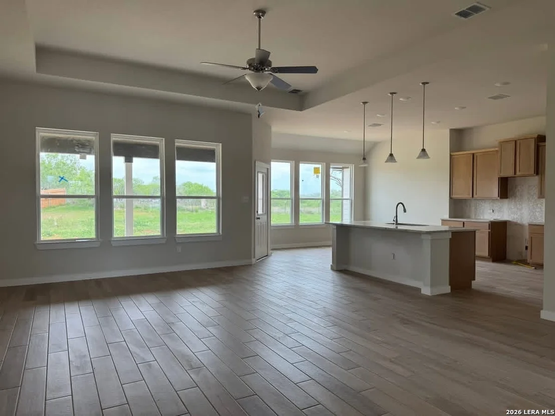 Photo of 1586 Vista View Drive