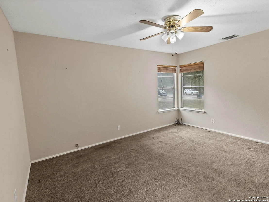 Photo of 404 WEDGEWOOD WAY