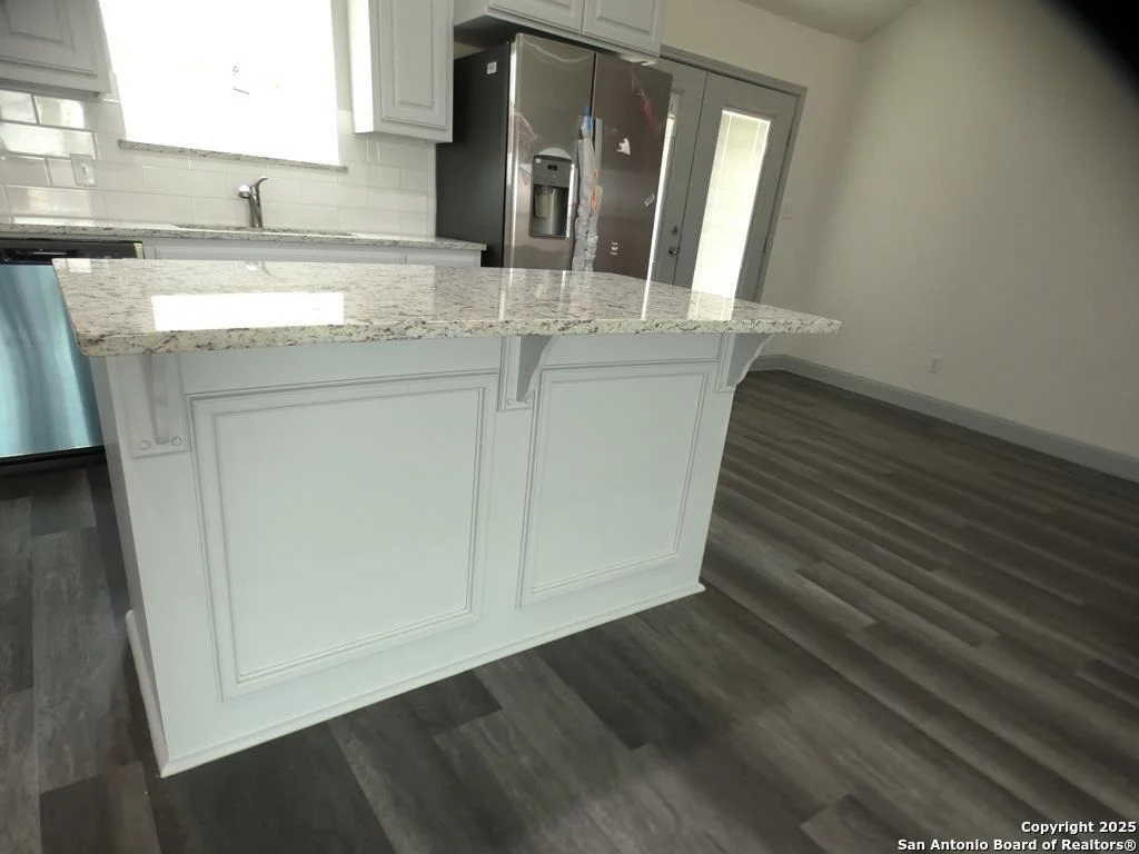 Photo of 506 Hillside Drive