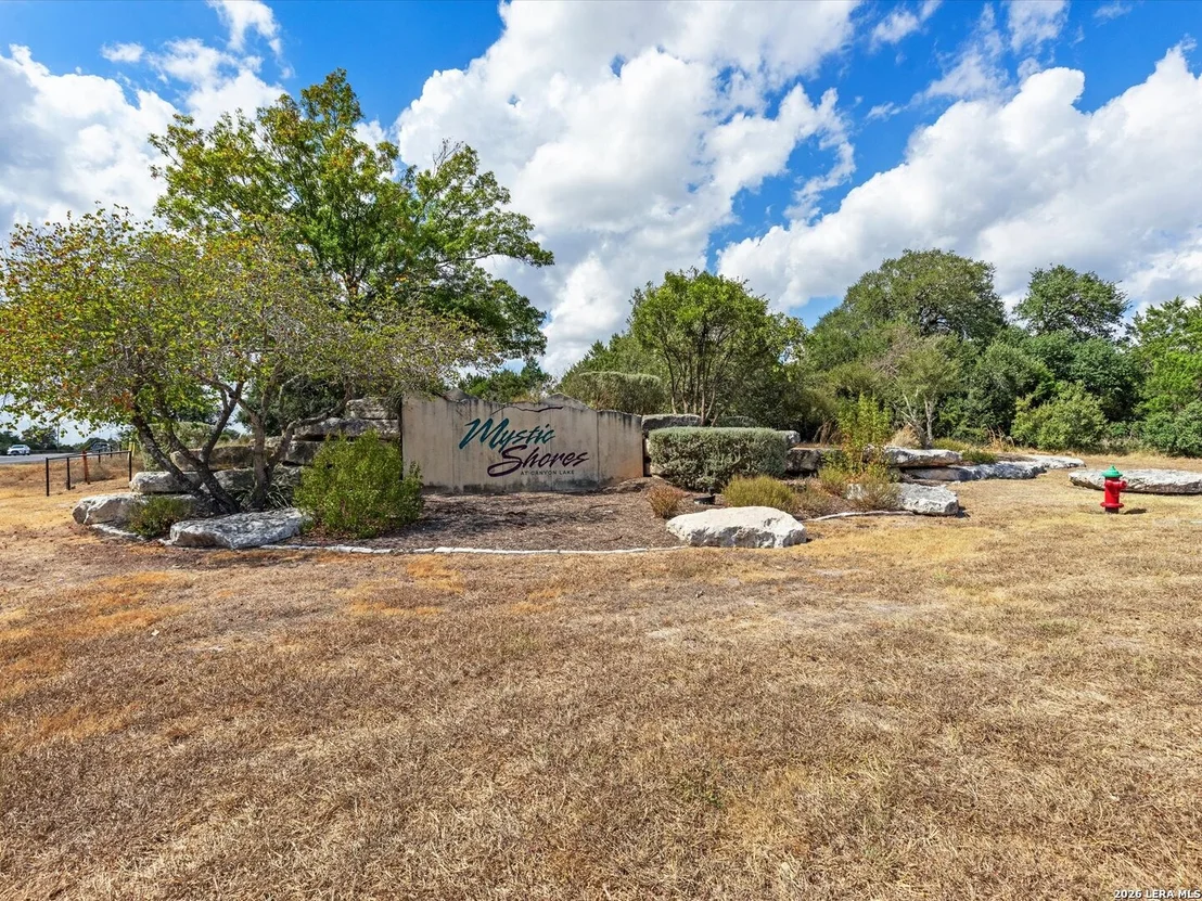 Photo of 331 RIDGE PT