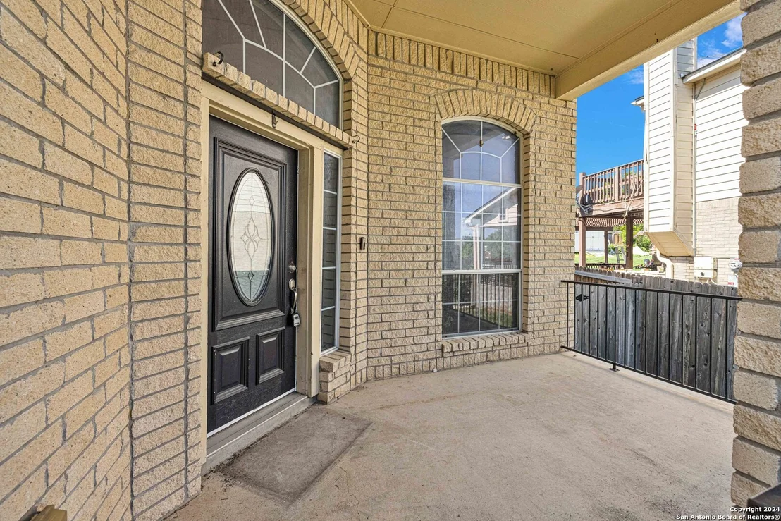Photo of 611 PARK PT
