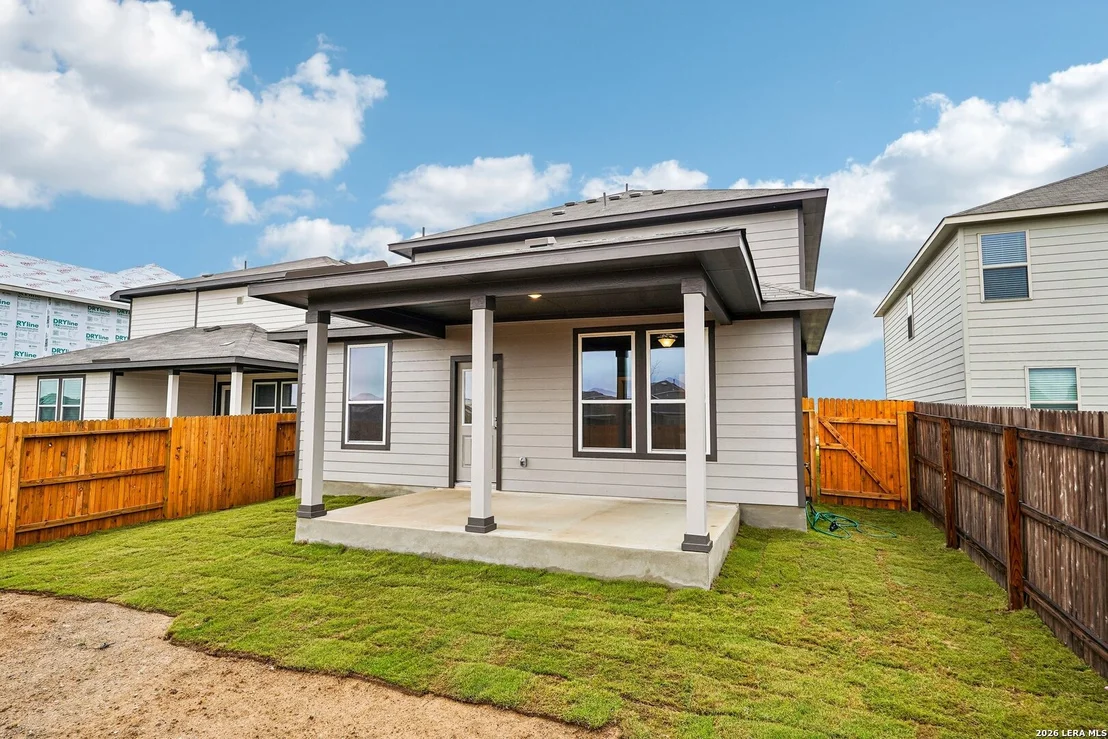 Photo of 5934 Willow Point