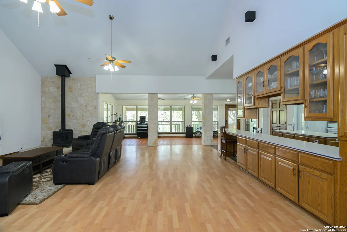 Photo of 575 Eden Rd
