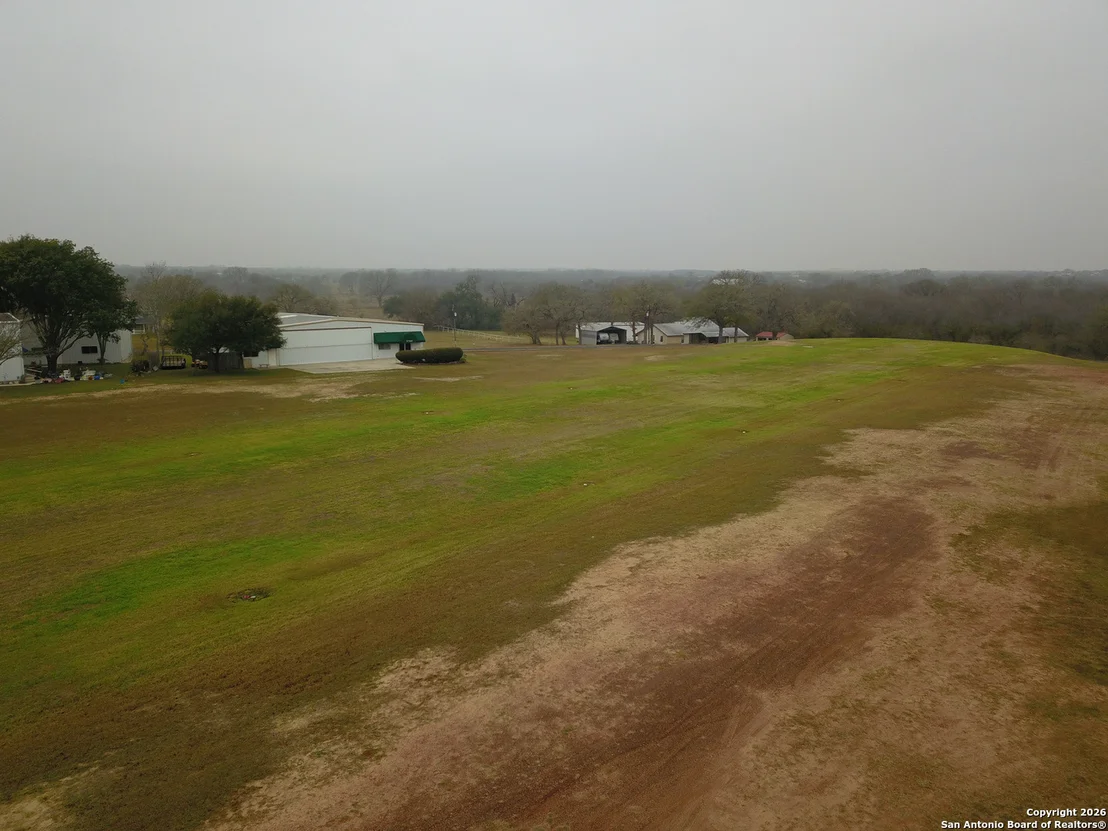 Photo of 442 Tailwind