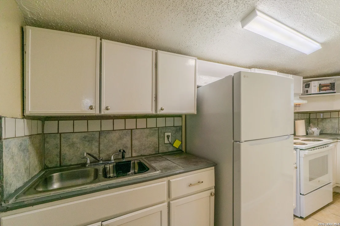 Photo of 1203 Vickers