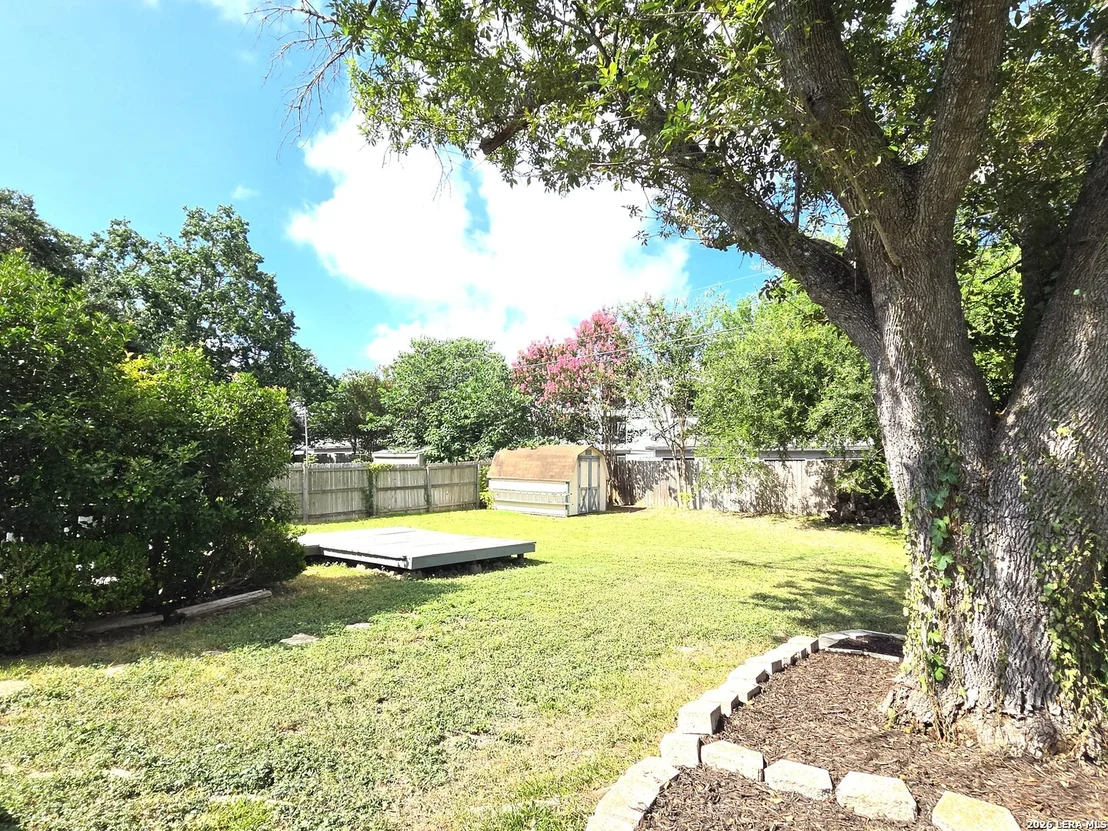 Photo of 122 WILLOW WISP RD