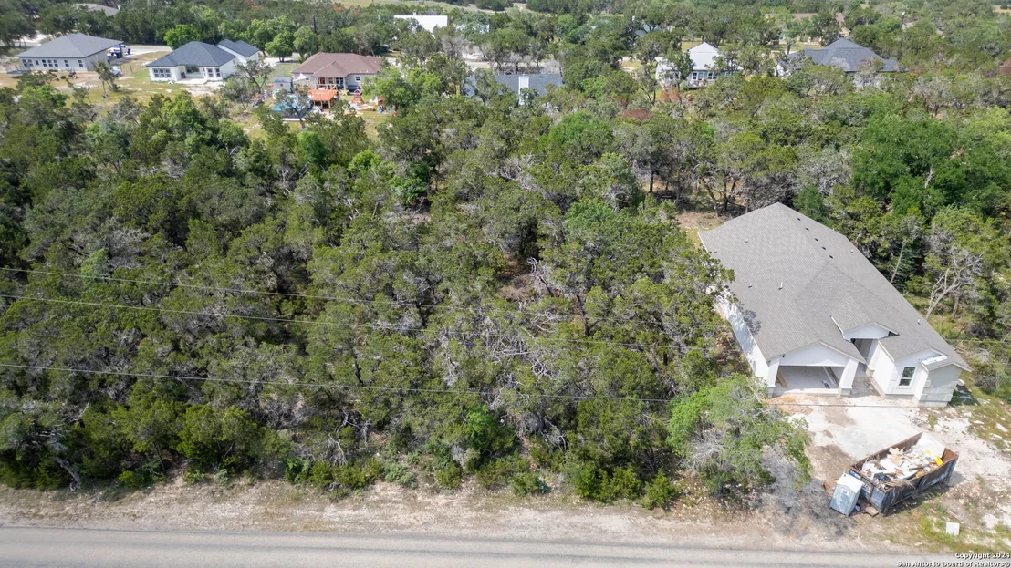 Photo of 6136 TANGLEWOOD TRL