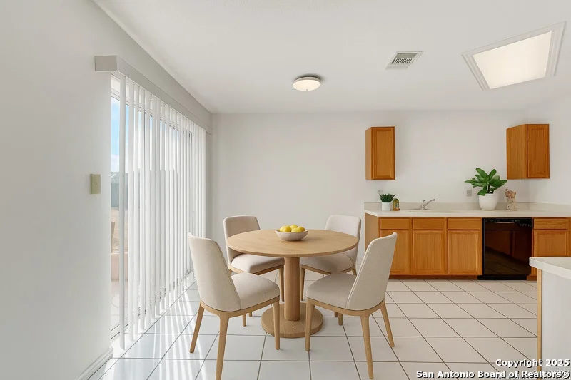 Photo of 6847 Evercrest