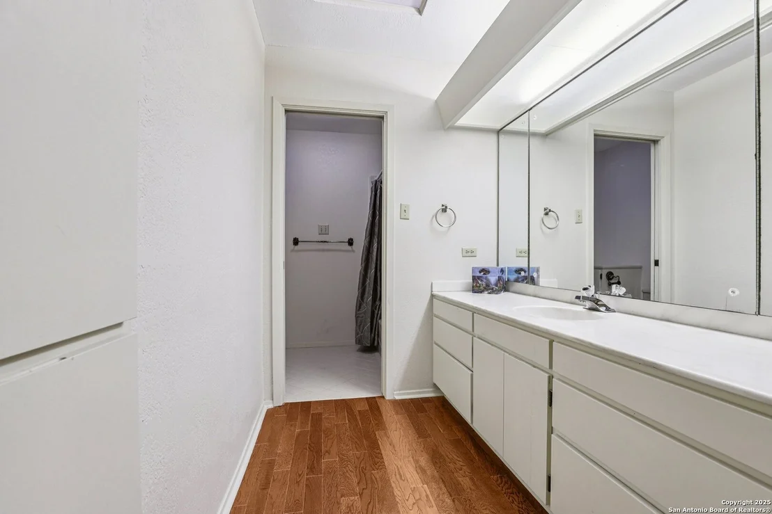 Photo of 5817 Winding Ridge