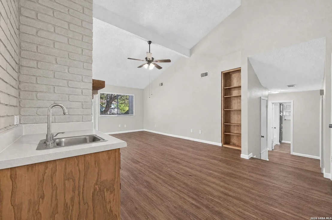Photo of 5006 Timber Rise