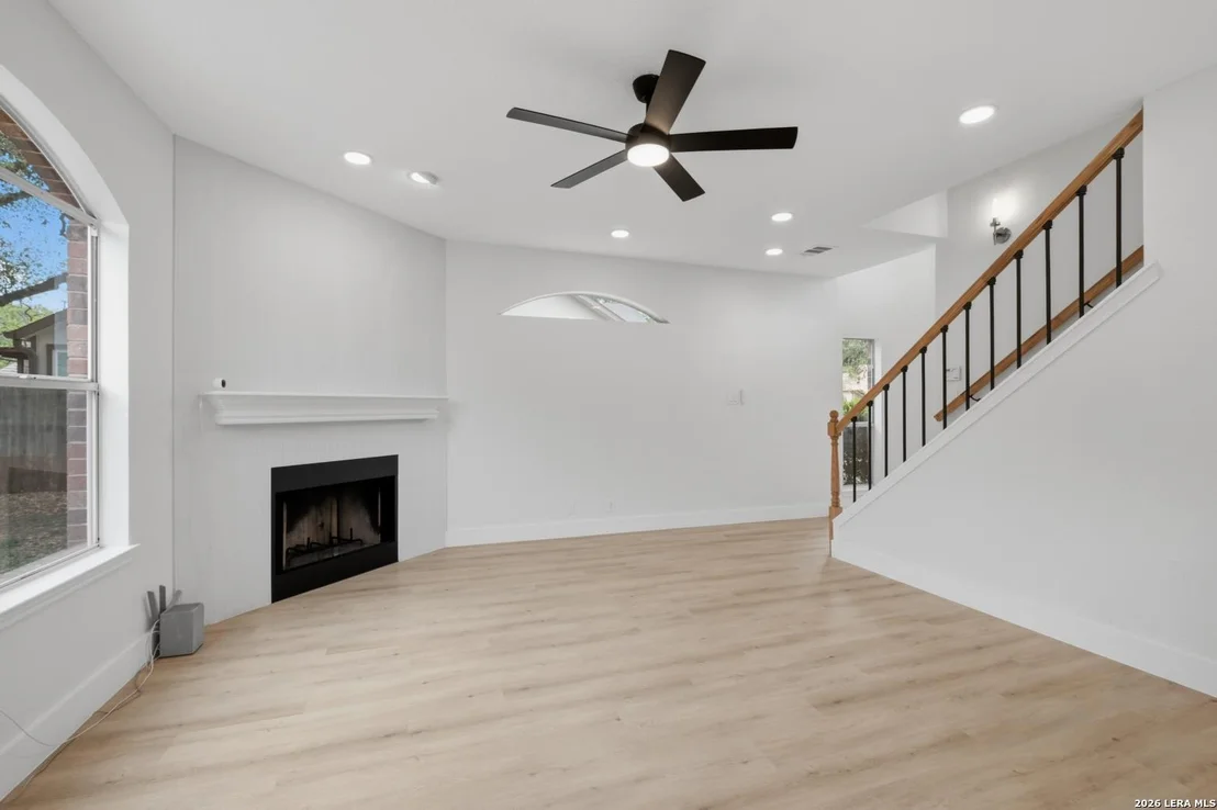 Photo of 10242 Sandyglen