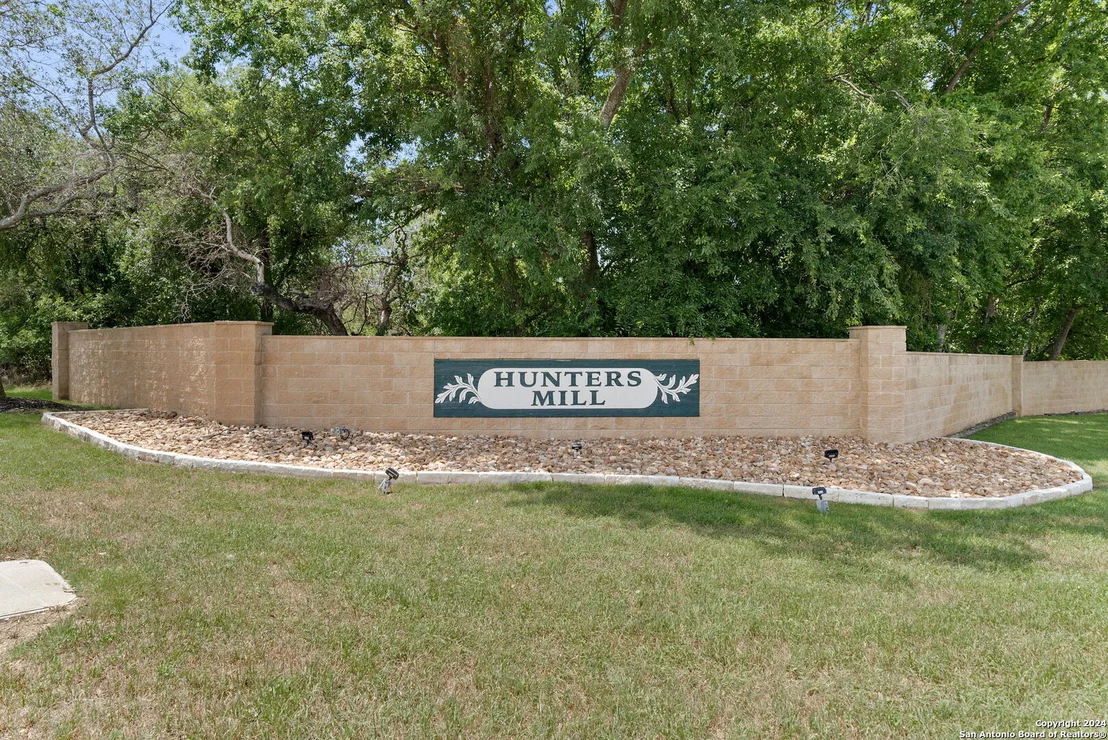 Photo of 13530 HICKORY TAVERN