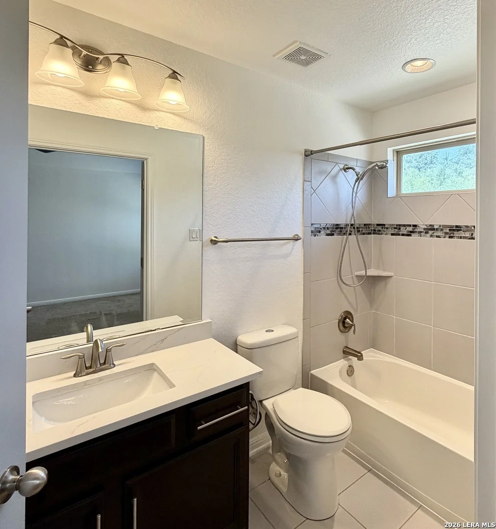 Photo of 923 Dulce Vista