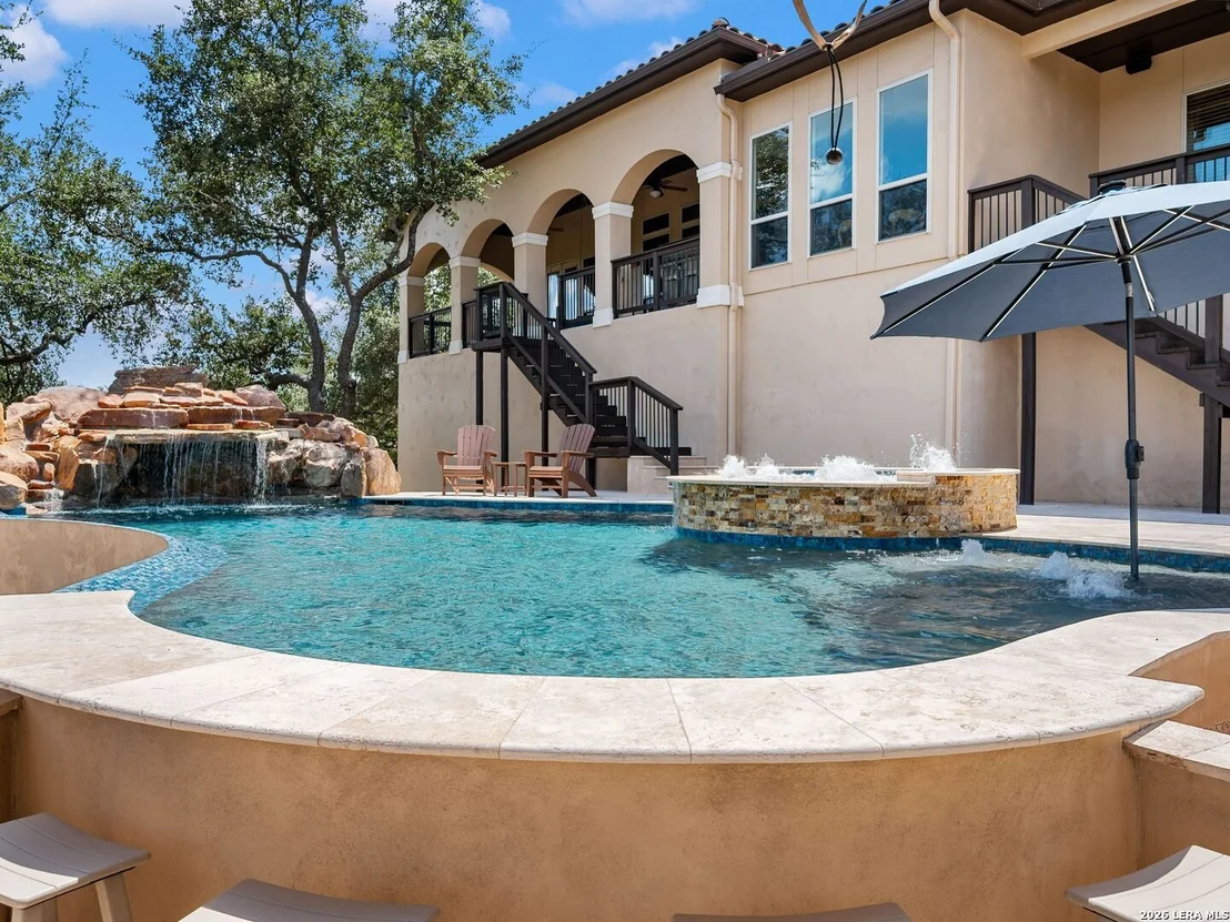 Photo of 14543 Contour Place