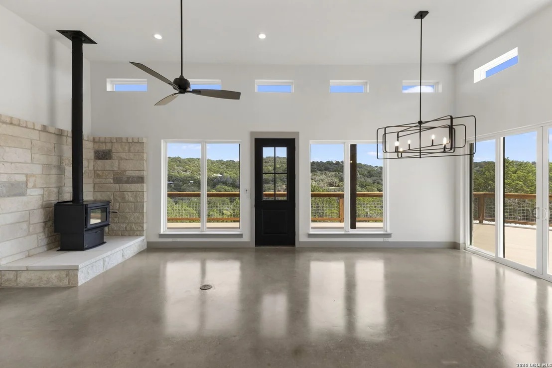 Photo of 206 Valley Rd