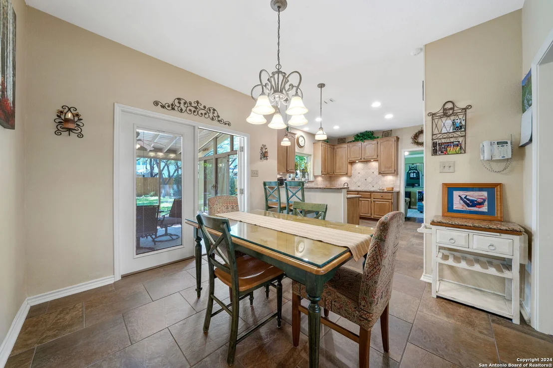 Photo of 2534 RIM OAK