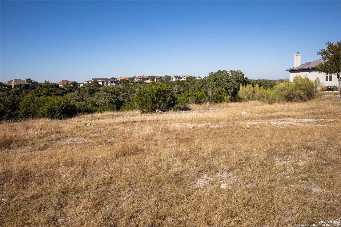 Photo of 112 Towne View Circle
