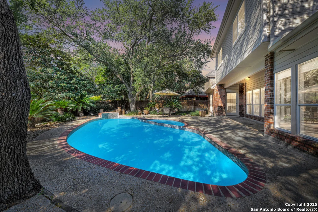 Photo of 2204 Blackoak Bnd