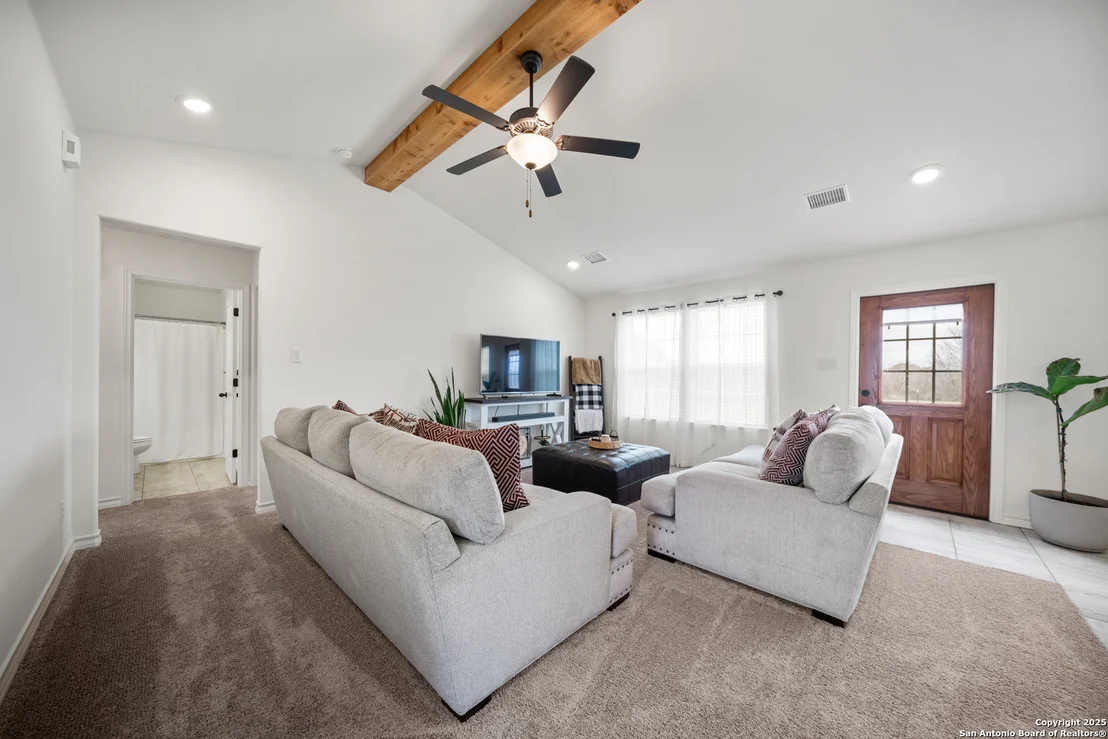 Photo of 102 County Road 2636