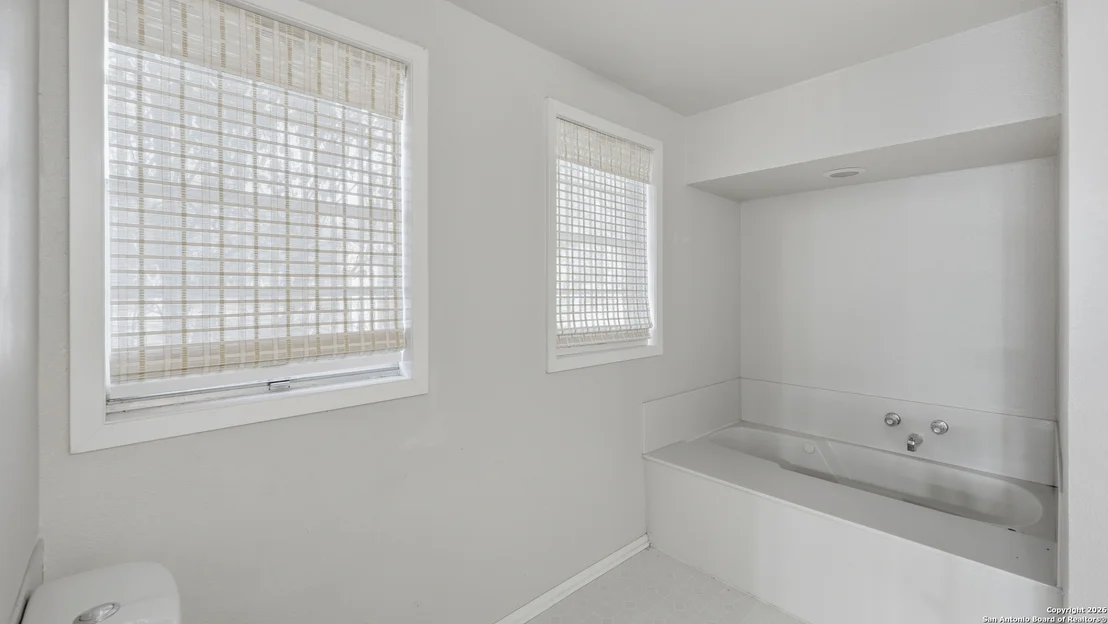 Photo of 1248 Edwards