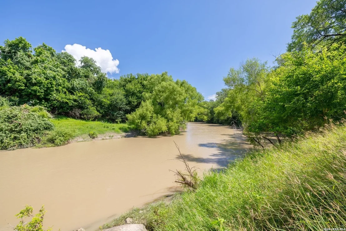 Photo of 237 County Road 393