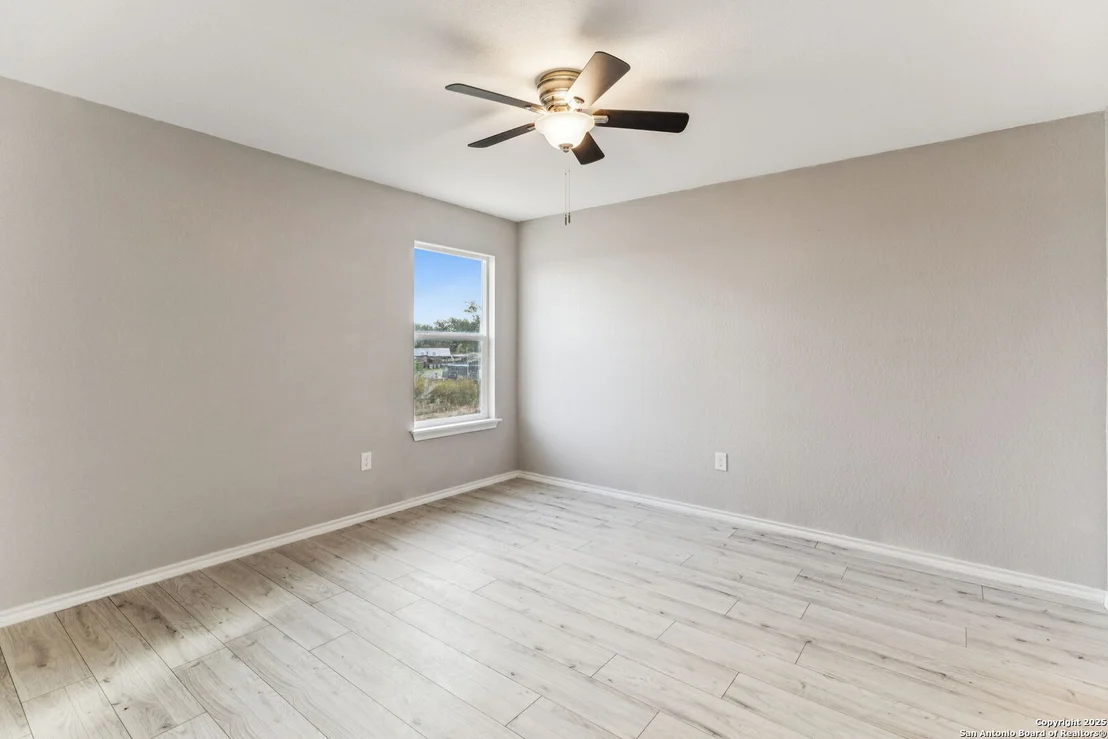 Photo of 112 spring valley
