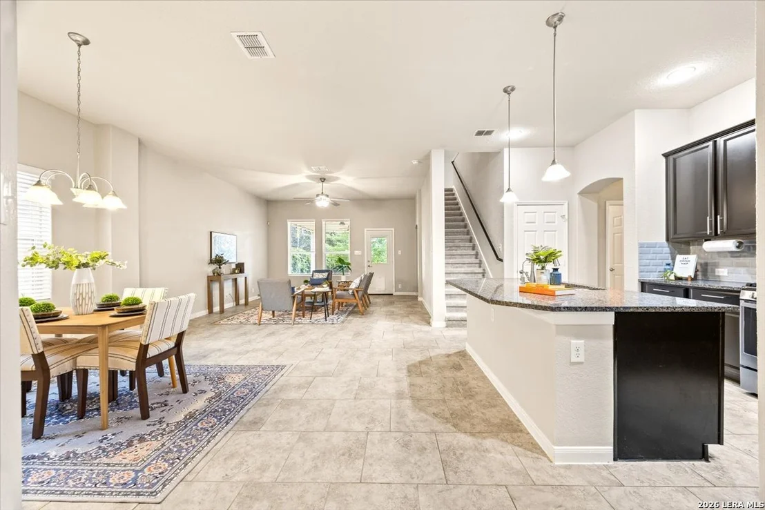 Photo of 8764 Stackstone