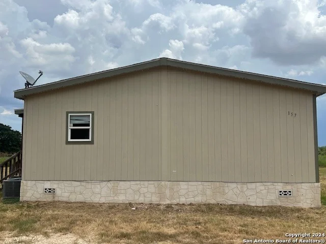Photo of 157 PR 677