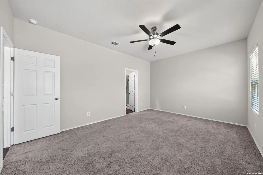 Photo of 3239 Farm Oak