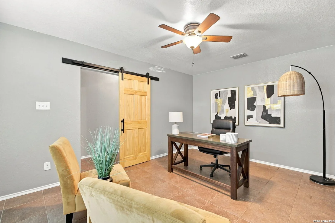 Photo of 283 Reeves Garden