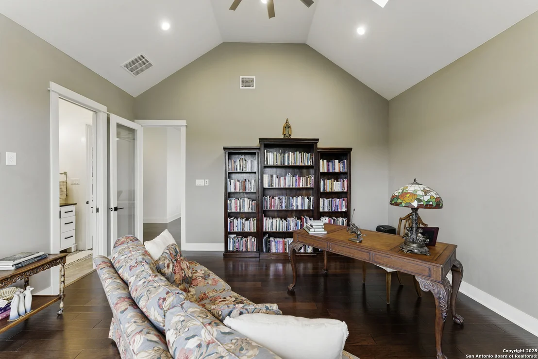 Photo of 321 Bentwood