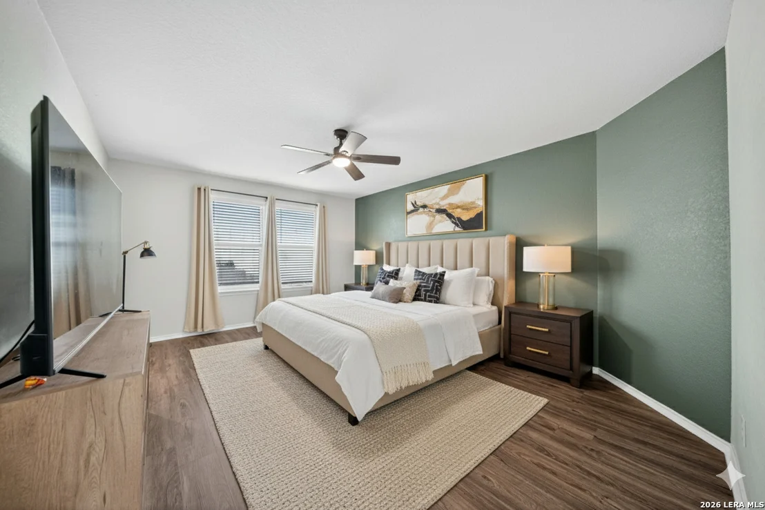 Photo of 6231 Antares